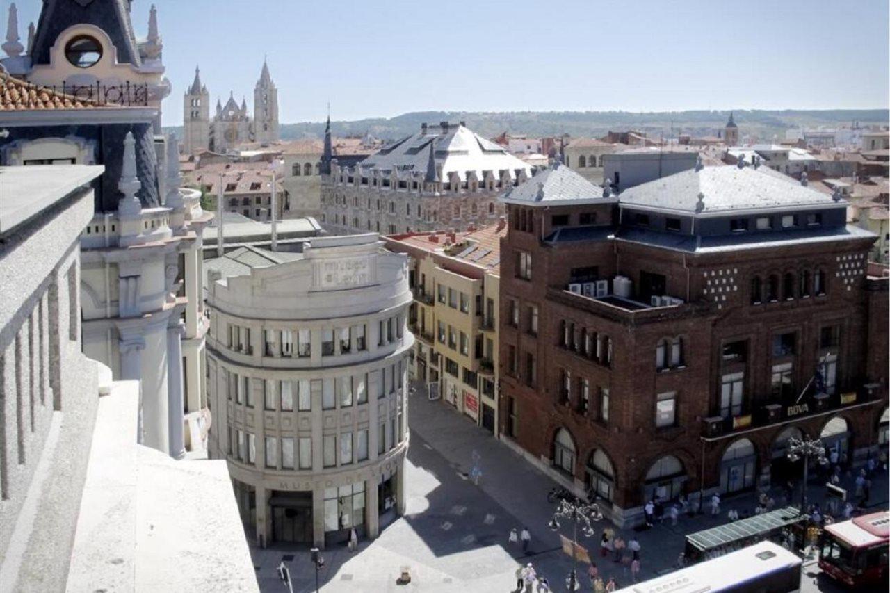 Hotel Occidental Leon Alfonso V Exterior foto
